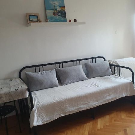 Apartman Na Najboljoj Lokaciji , Nedaleko Od Plaze Бар Экстерьер фото